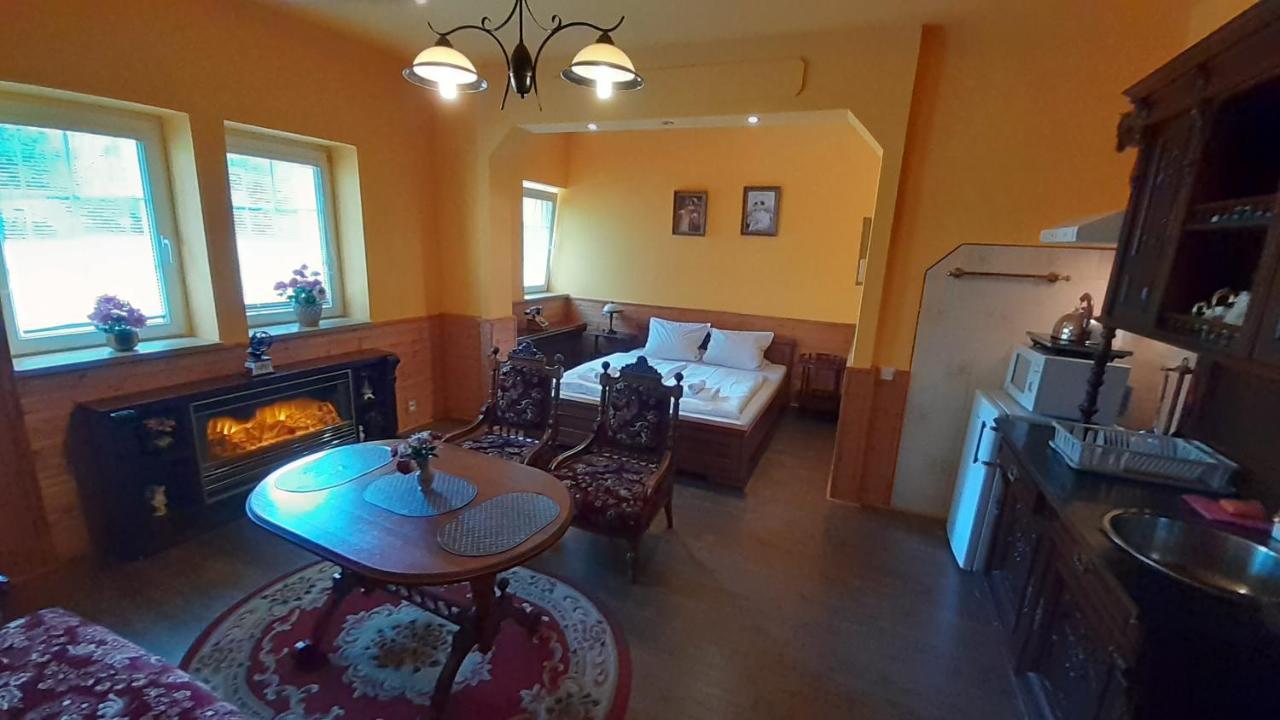 Resort Chribska Apartmany Adri Exterior photo