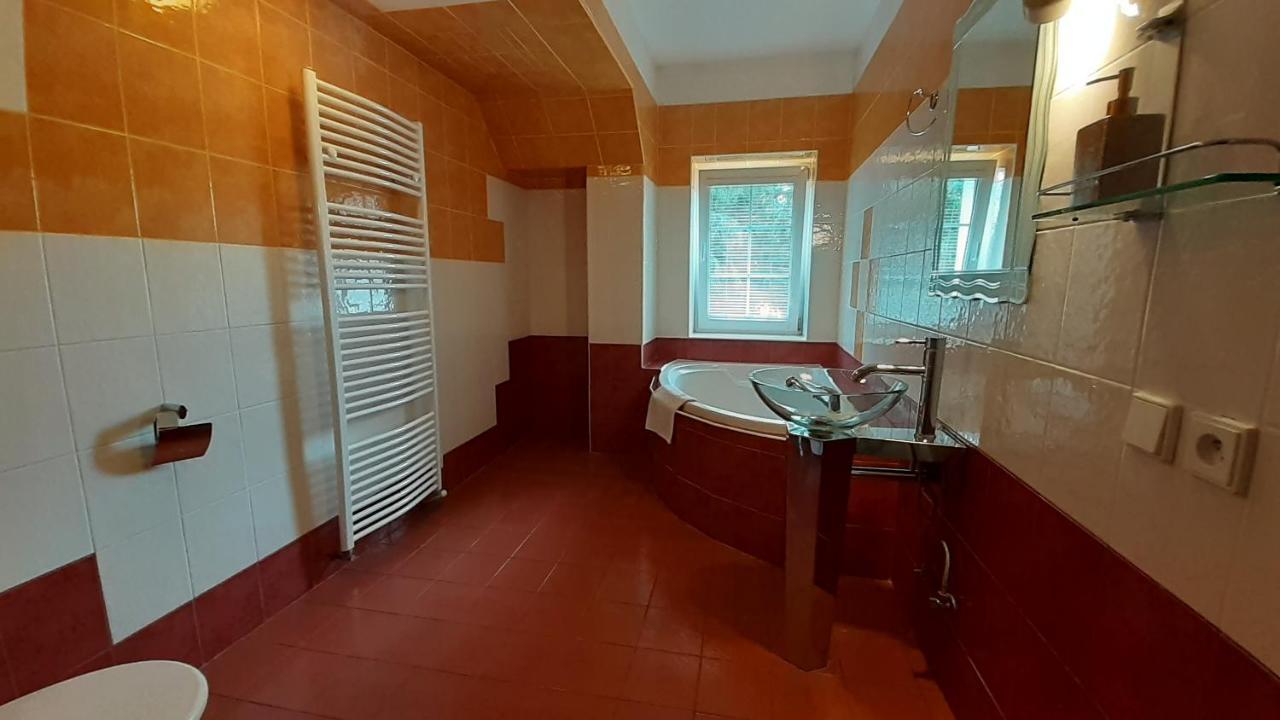 Resort Chribska Apartmany Adri Exterior photo